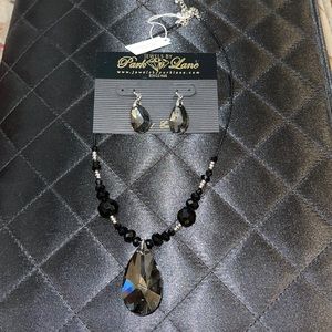 Jewels by Park Lane Jet Set Necklace and Earring set Brand New MSRP $124